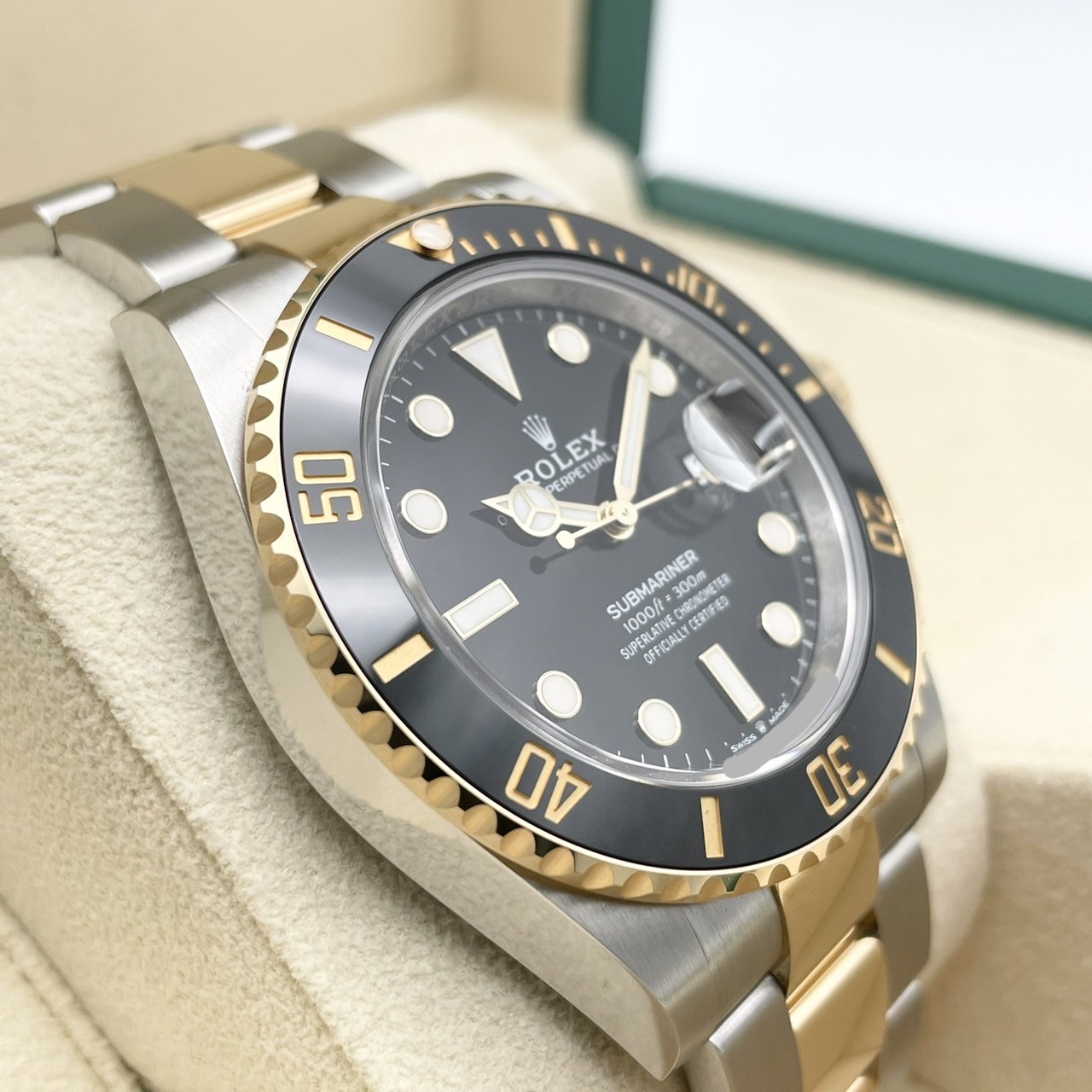 ロレックス サブマリーナデイト 126613LN ブラック ステンレススチール+イエローゴールド 41mm