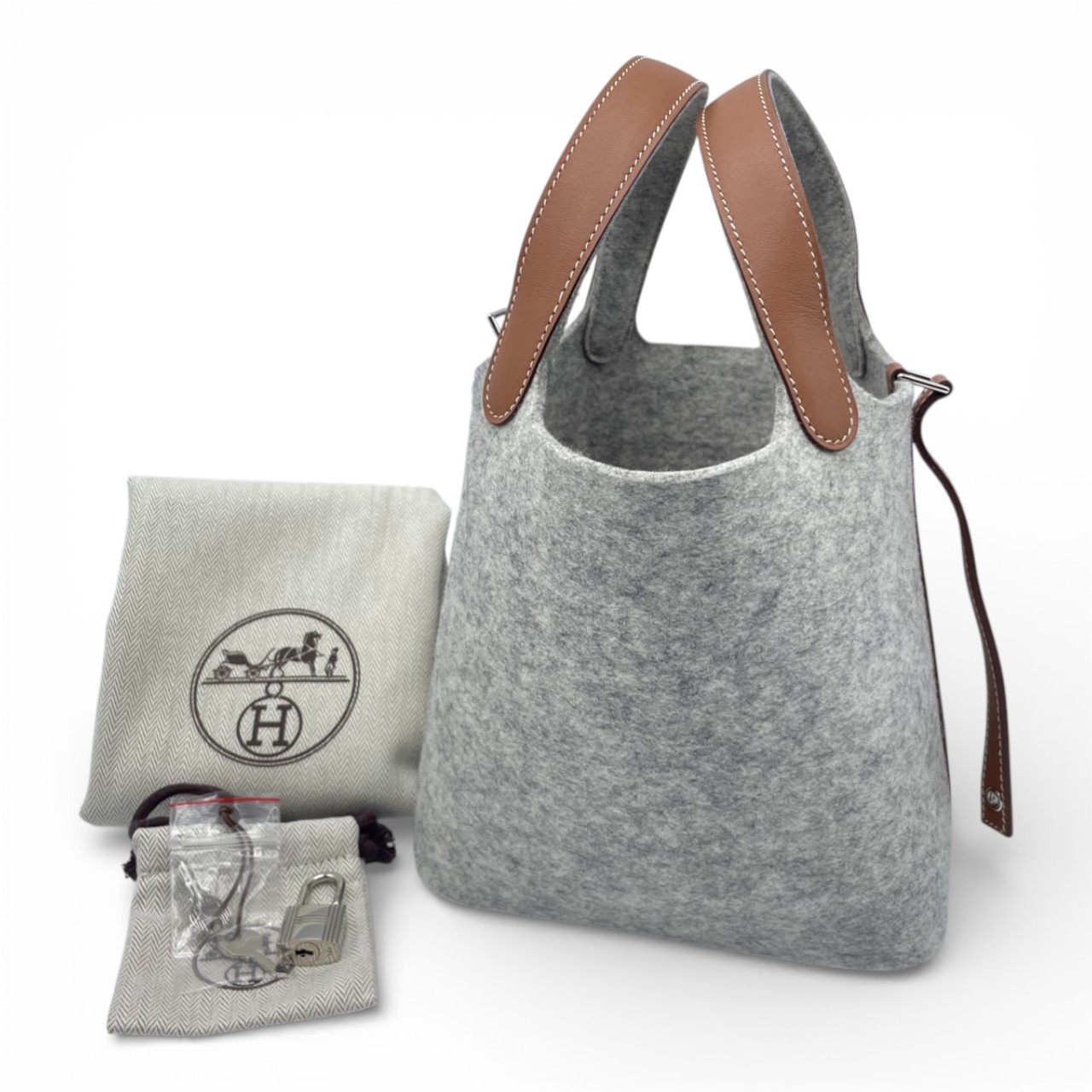 エルメス ピコタンロック PM ゴールド フェルト シルバー金具 Z刻印