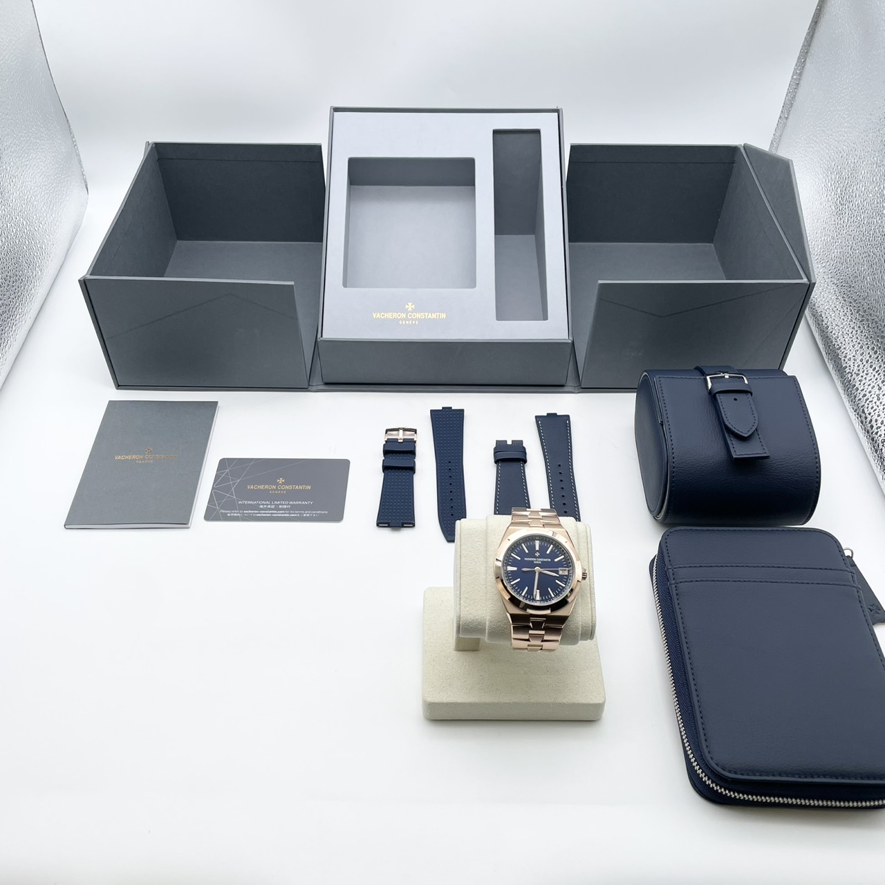 ヴァシュロンコンスタンタン オーヴァーシーズ 4520V/210R-B705 ブルー ピンクゴールド 41mm