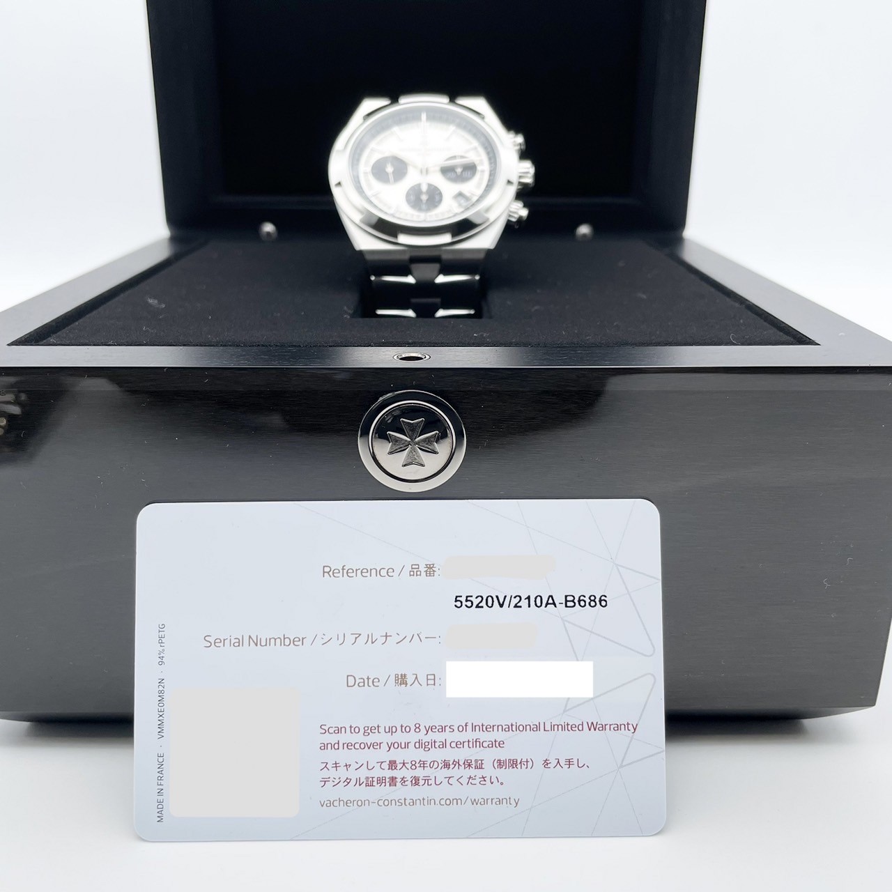 ヴァシュロンコンスタンタン オーヴァーシーズ・クロノグラフ 5520V/210A-B686 シルバートーンラッカー 42.5mm