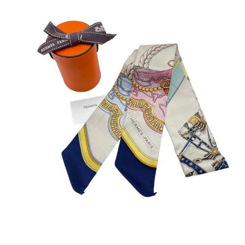 エルメス ツイリー GRAND APPARAT ベージュ シルク