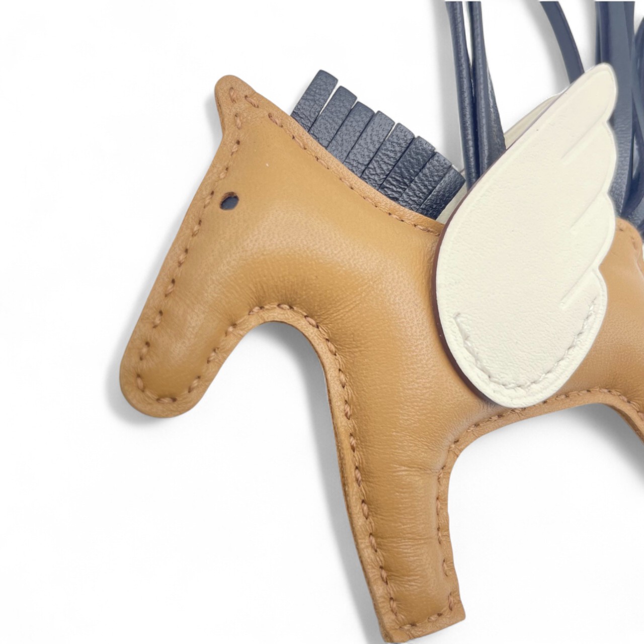 エルメス ペガサスチャーム PM チャイ/ナタ/ノワール Z刻印