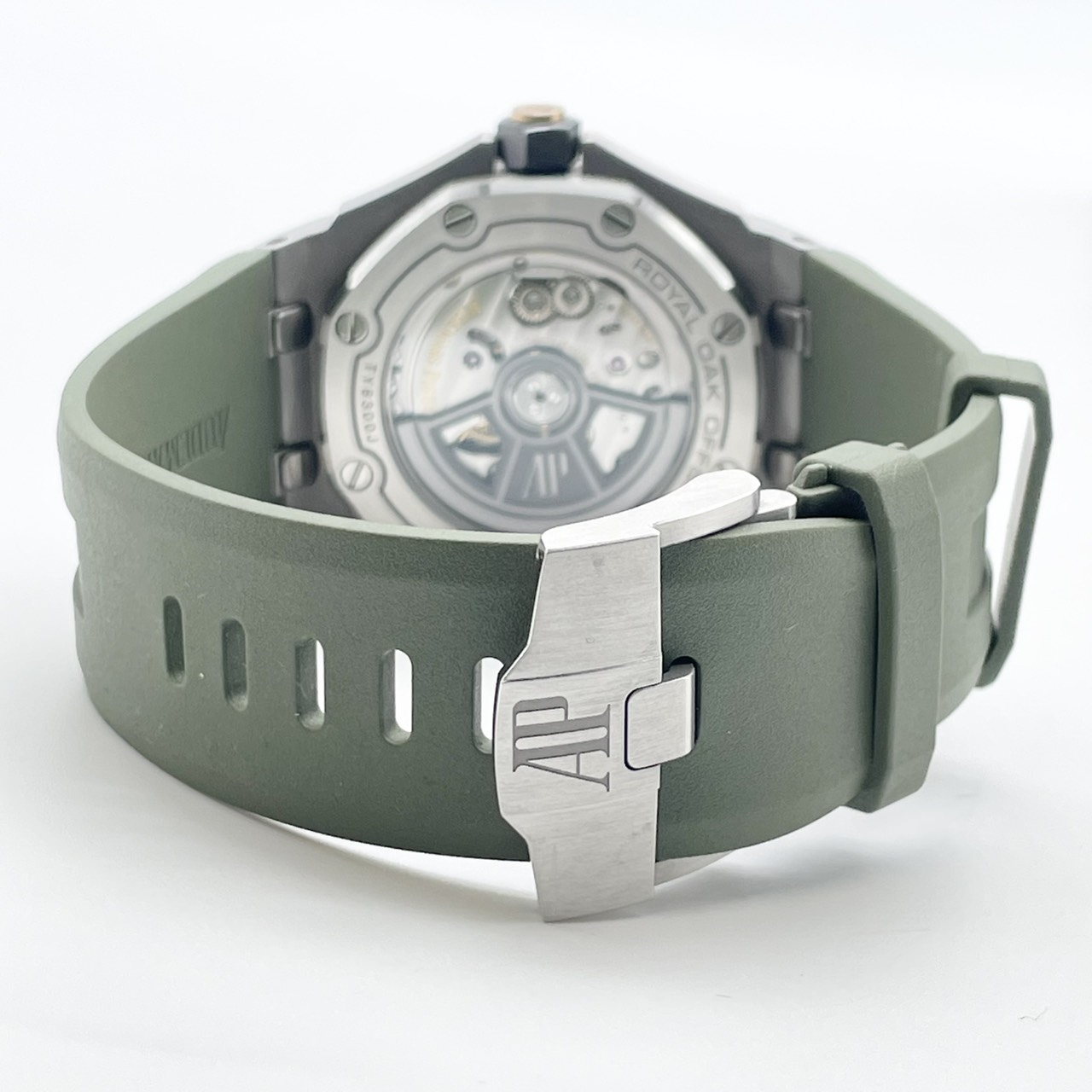 【定価4,620,000円！】 オーデマピゲ ロイヤルオークオフショア 15720ST.OO.A052CA.01 カーキグリーン 42mm