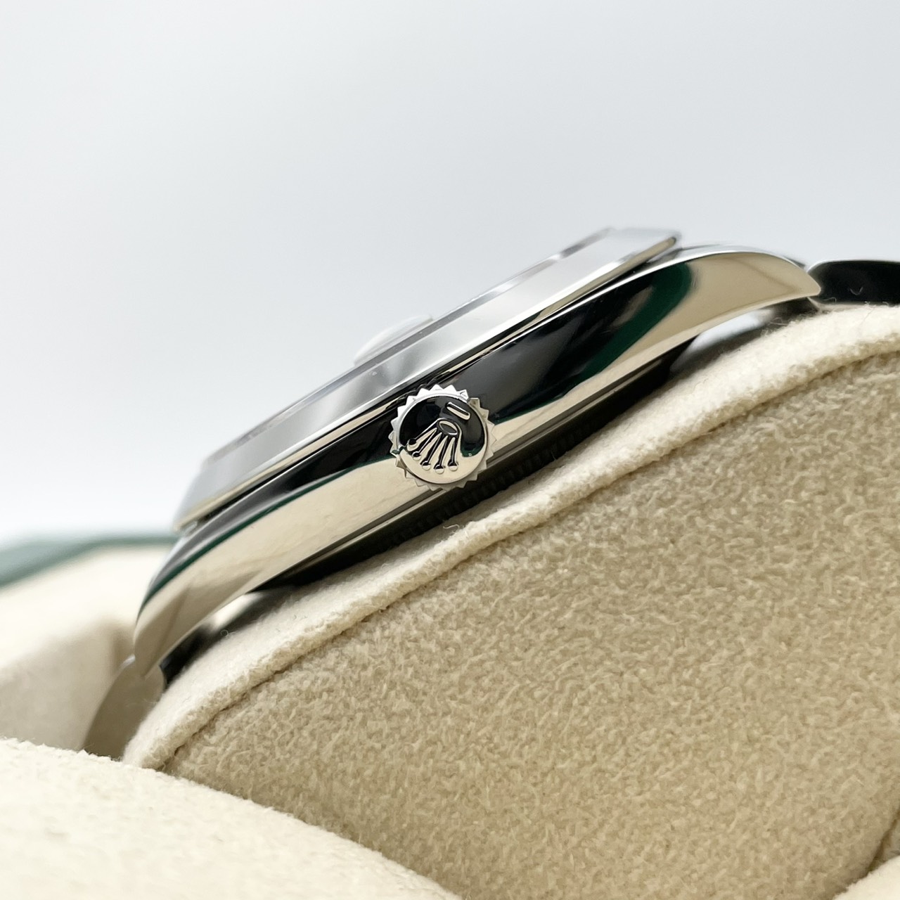 ロレックス デイトジャスト 126300 スレート オイスターブレスレット 41mm