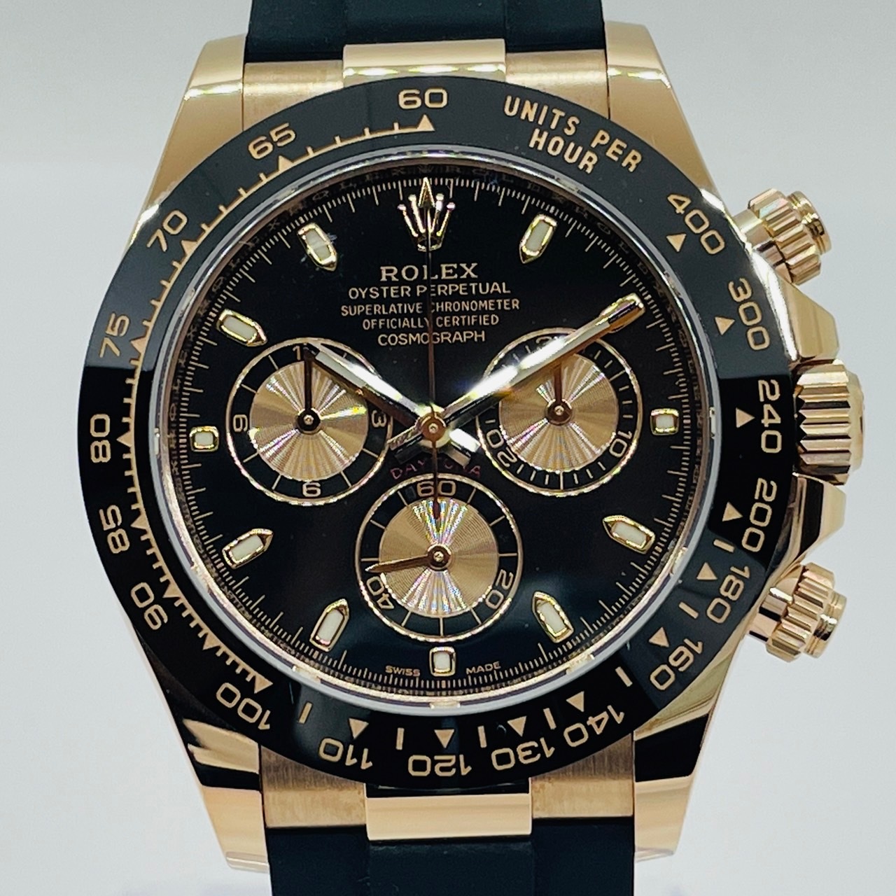 ロレックス デイトナ 116515LN ブラックラバーベルト ブラック&ピンク