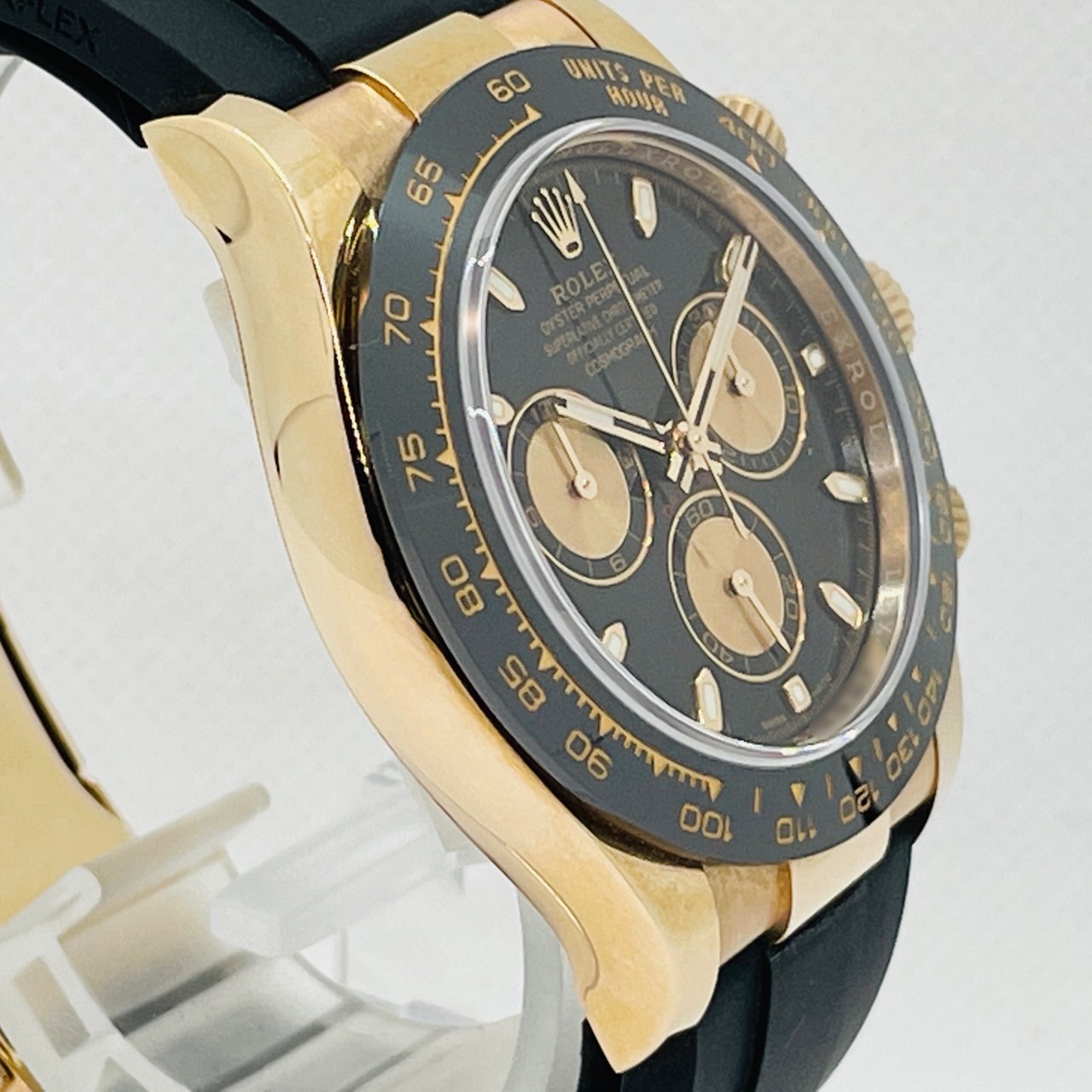 ロレックス デイトナ 116515LN ブラックラバーベルト ブラック&ピンク