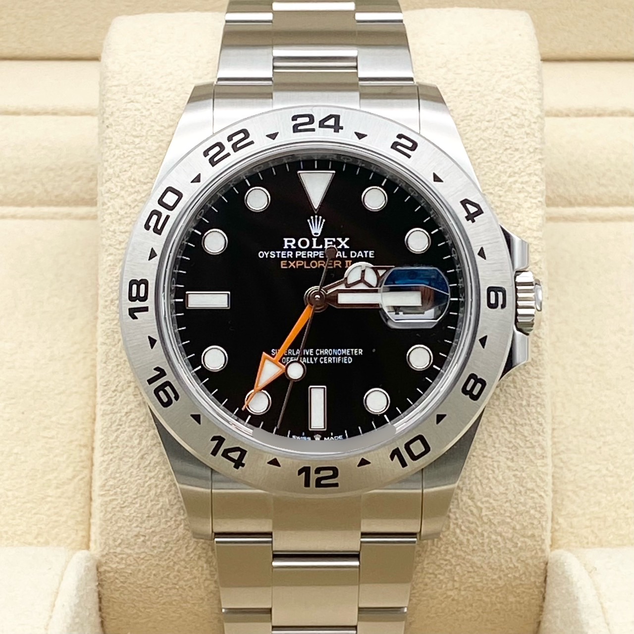 ロレックス エクスプローラーII 226570 オイスターブレスレット ブラック 42mm