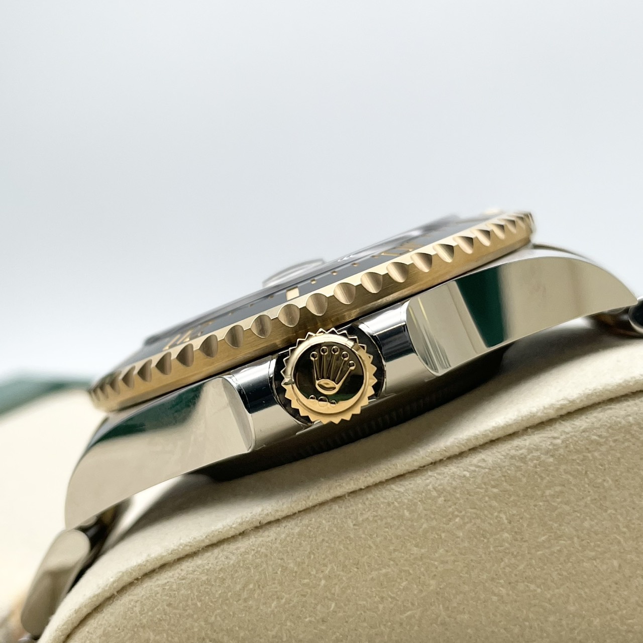 ロレックス シードゥエラー 126603 ブラック ステンレススチール イエローゴールド 43mm