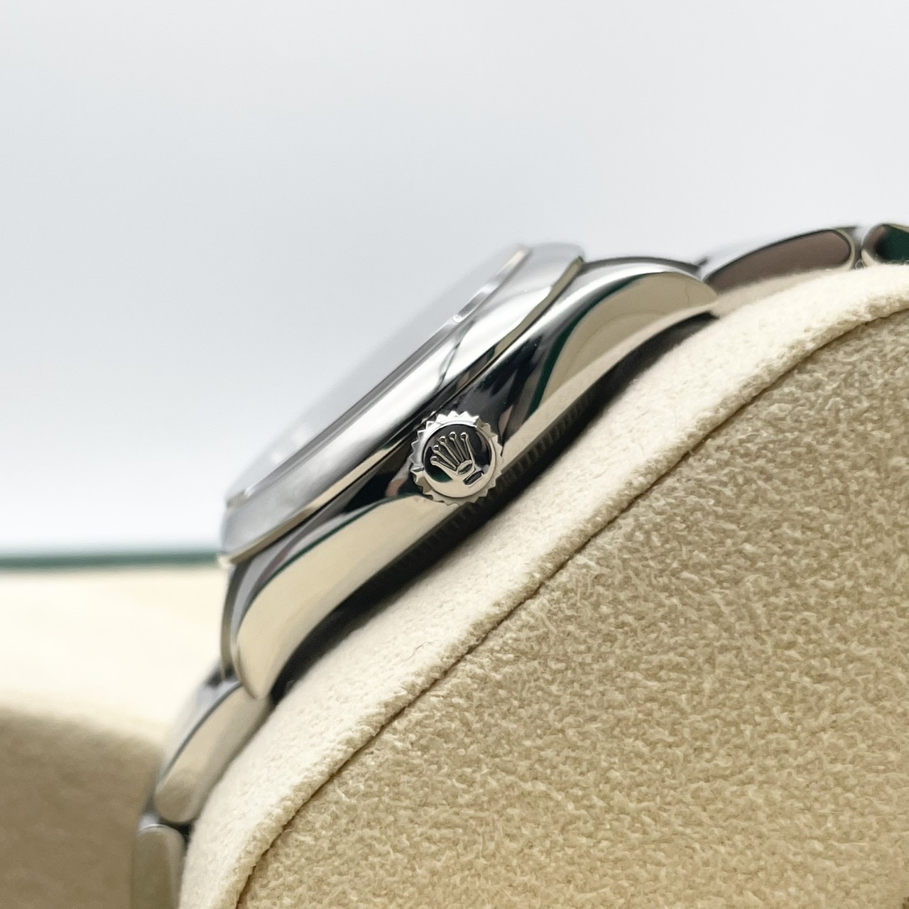 ロレックス オイスターパーペチュアル 277200 グリーン 31mm