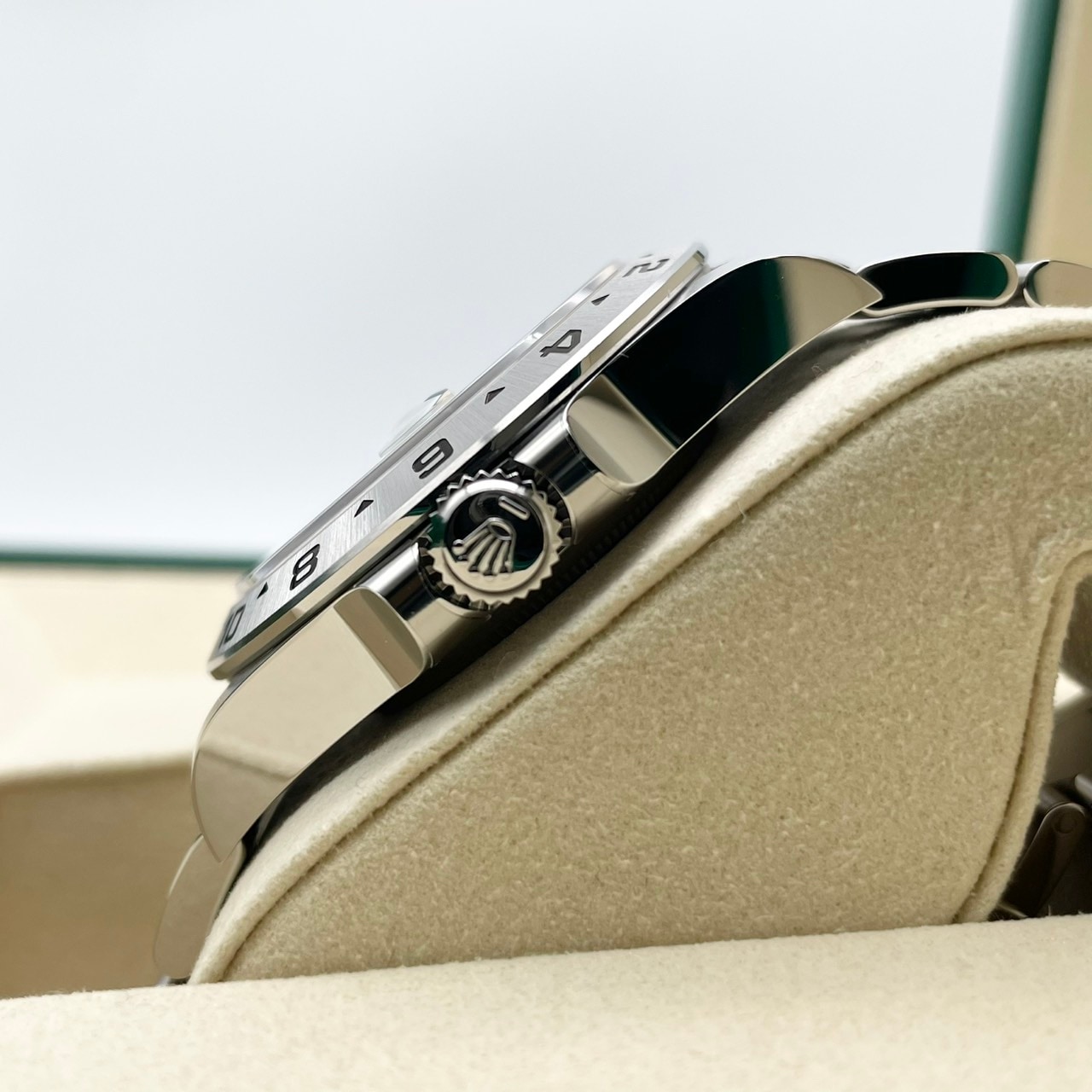 ロレックス エクスプローラーII 226570 ホワイト 42mm - ブランド品