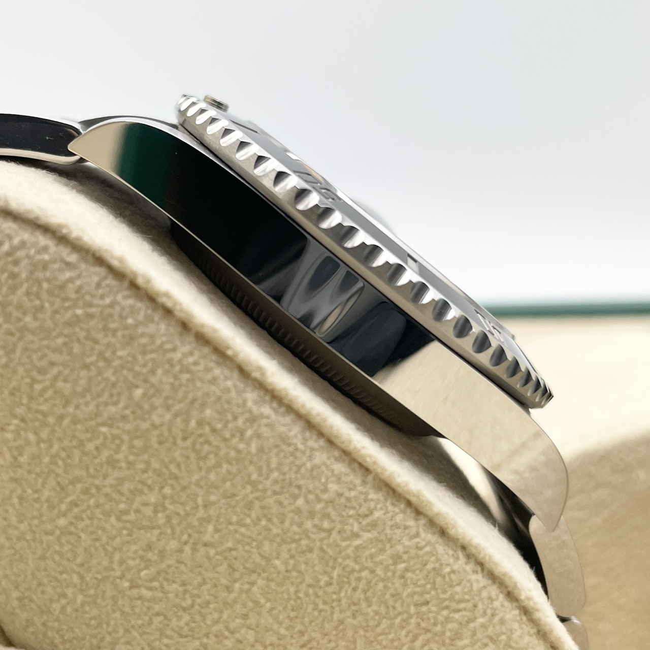 ロレックス サブマリーナーデイト 126610LN ブラック 41mm