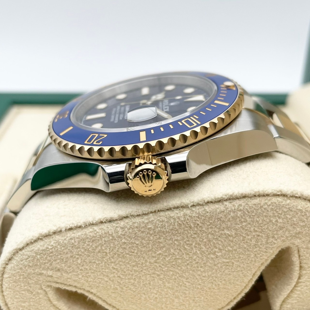 ロレックス サブマリーナ デイト 126613LB オイスターブレスレット ロイヤルブルー 41mm