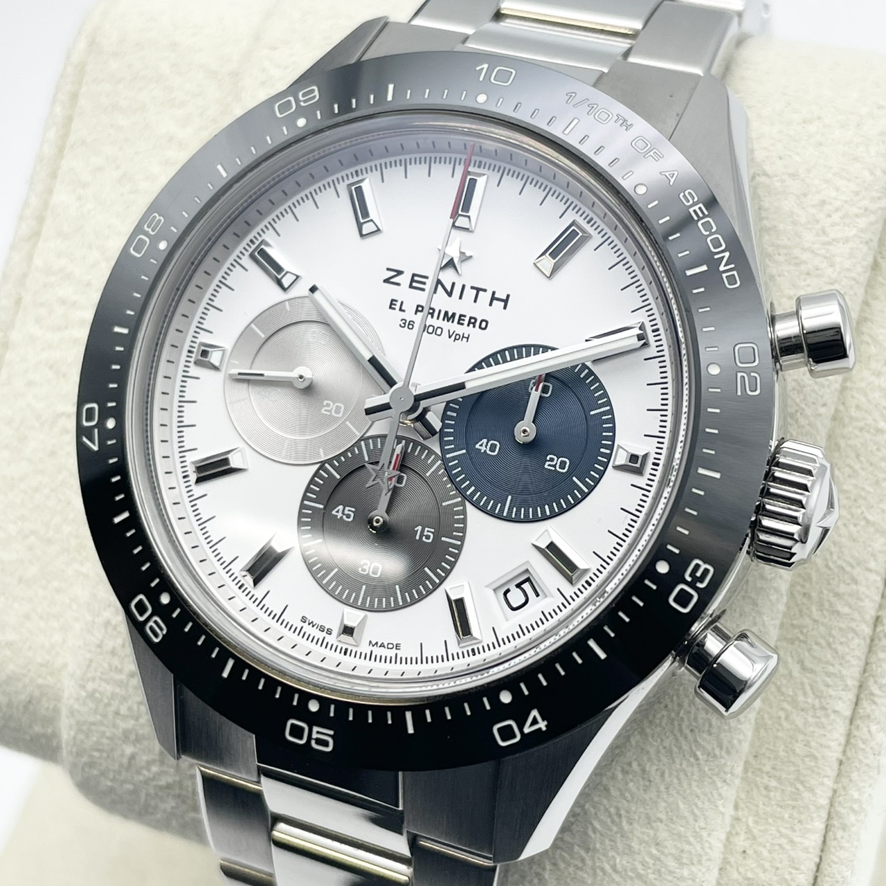 ゼニス クロノマスター スポーツ 03.3100.3600/69.M3100 ホワイト 41mm