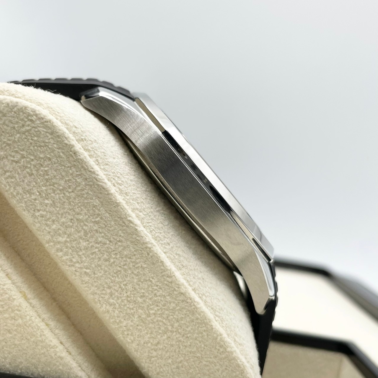 パテックフィリップ アクアノート 5167A-001 ブラック 40.8mm