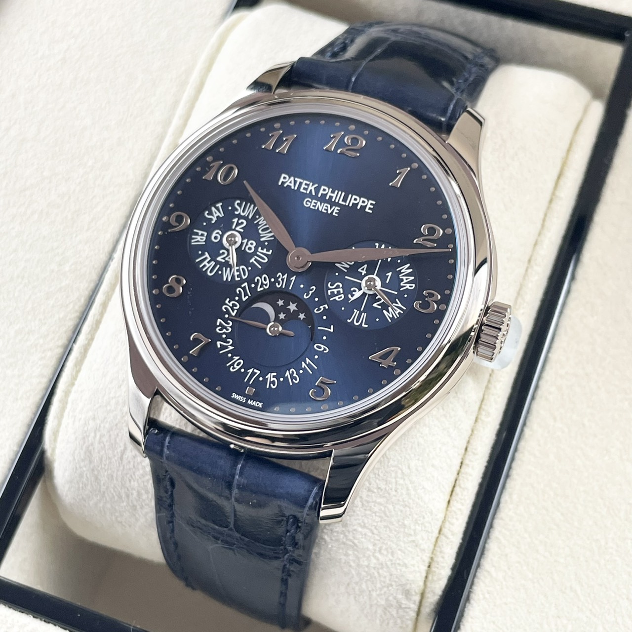 パテックフィリップ グランド・コンプリケーション 5327G-001 ブルー 39mm