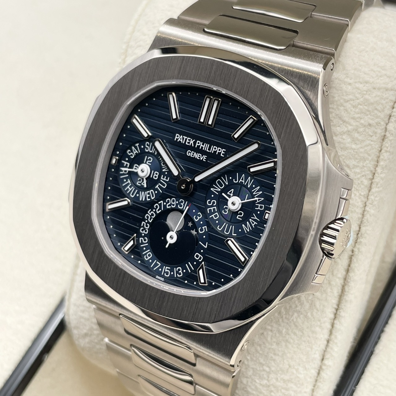 パテックフィリップ ノーチラス パーペチュアル カレンダー 5740/1G-001 ブルー 40ｍｍ