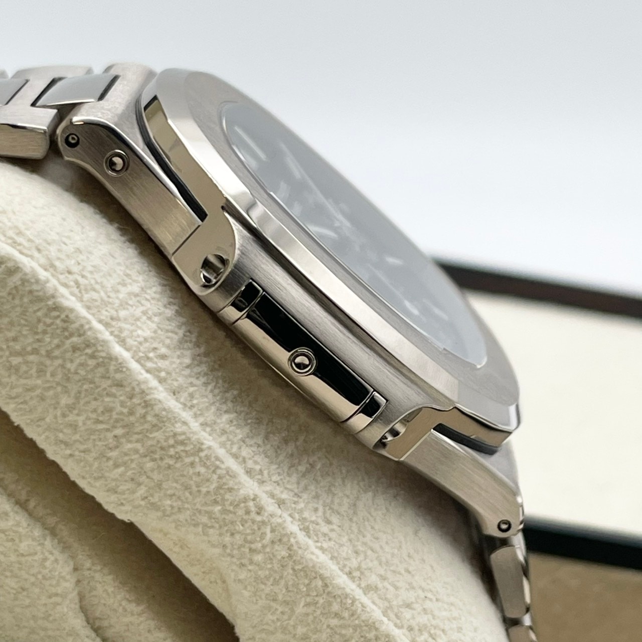 パテックフィリップ ノーチラス パーペチュアル カレンダー 5740/1G-001 ブルー 40ｍｍ