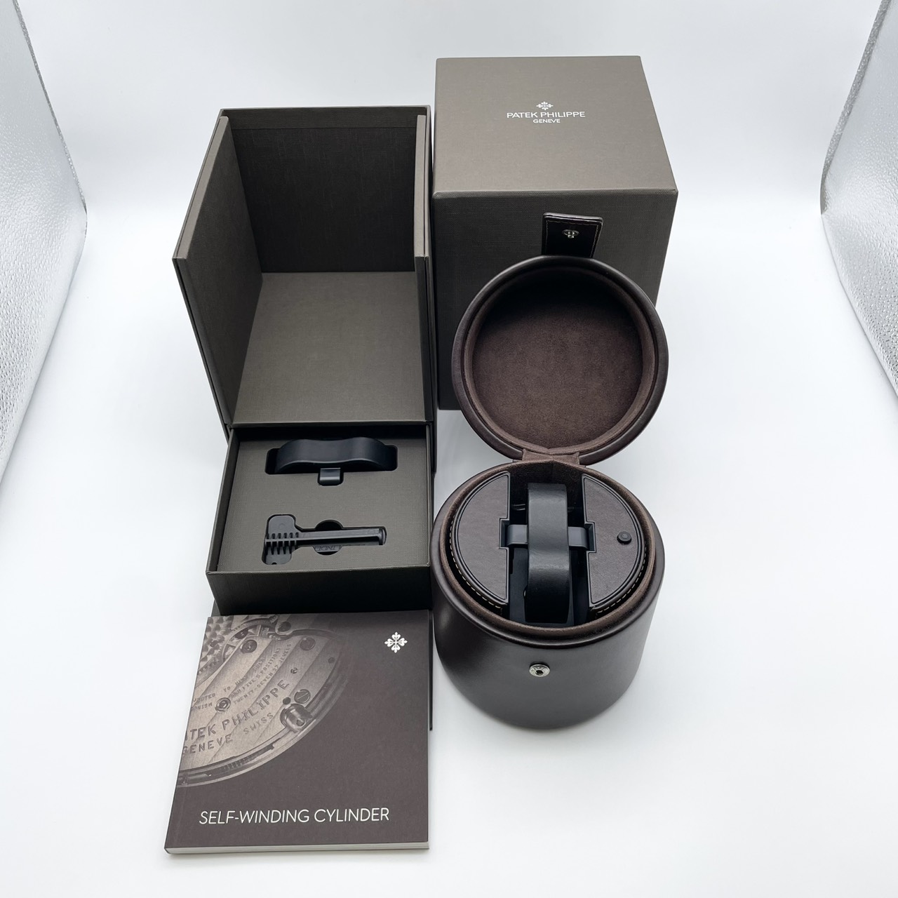 パテックフィリップ ノーチラス パーペチュアル カレンダー 5740/1G-001 ブルー 40ｍｍ