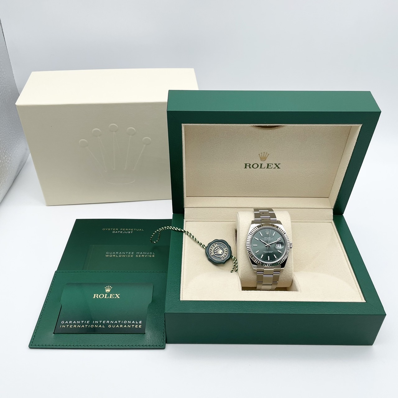 ROLEX 宝箱 グリーン 新しいグリーンのロレックスの箱、マジでイケてる
