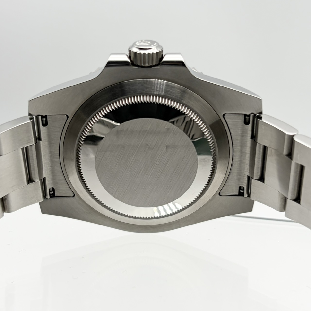 ロレックス サブマリーナーデイト 116610LV グリーン オイスターブレス 40mm