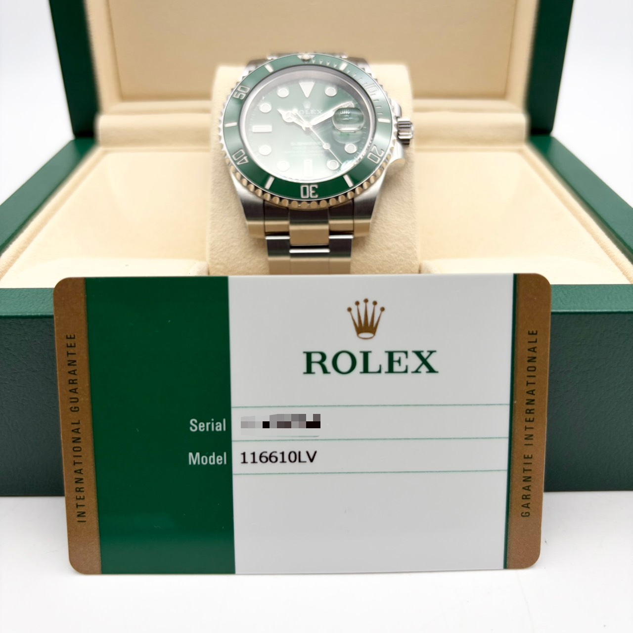 ロレックス サブマリーナーデイト 116610LV グリーン オイスターブレス 40mm