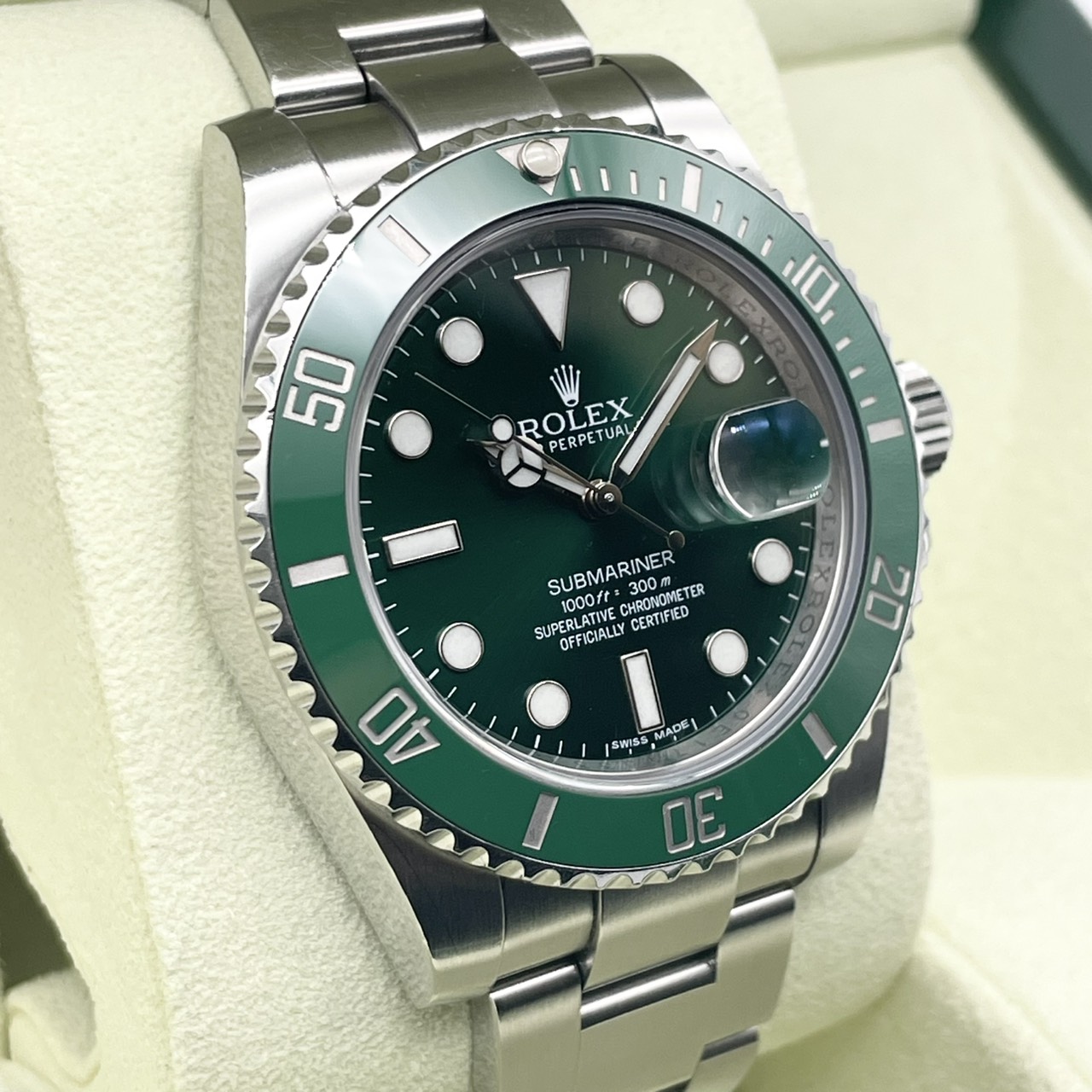 ロレックス サブマリーナーデイト 116610LV グリーン オイスターブレス 40mm