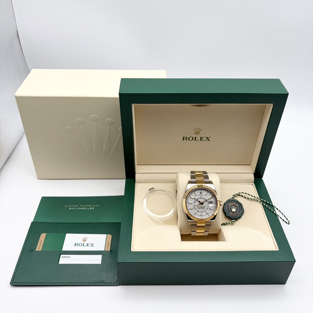 ロレックス スカイドゥエラー 326933 ホワイト オイスターブレス  42mm