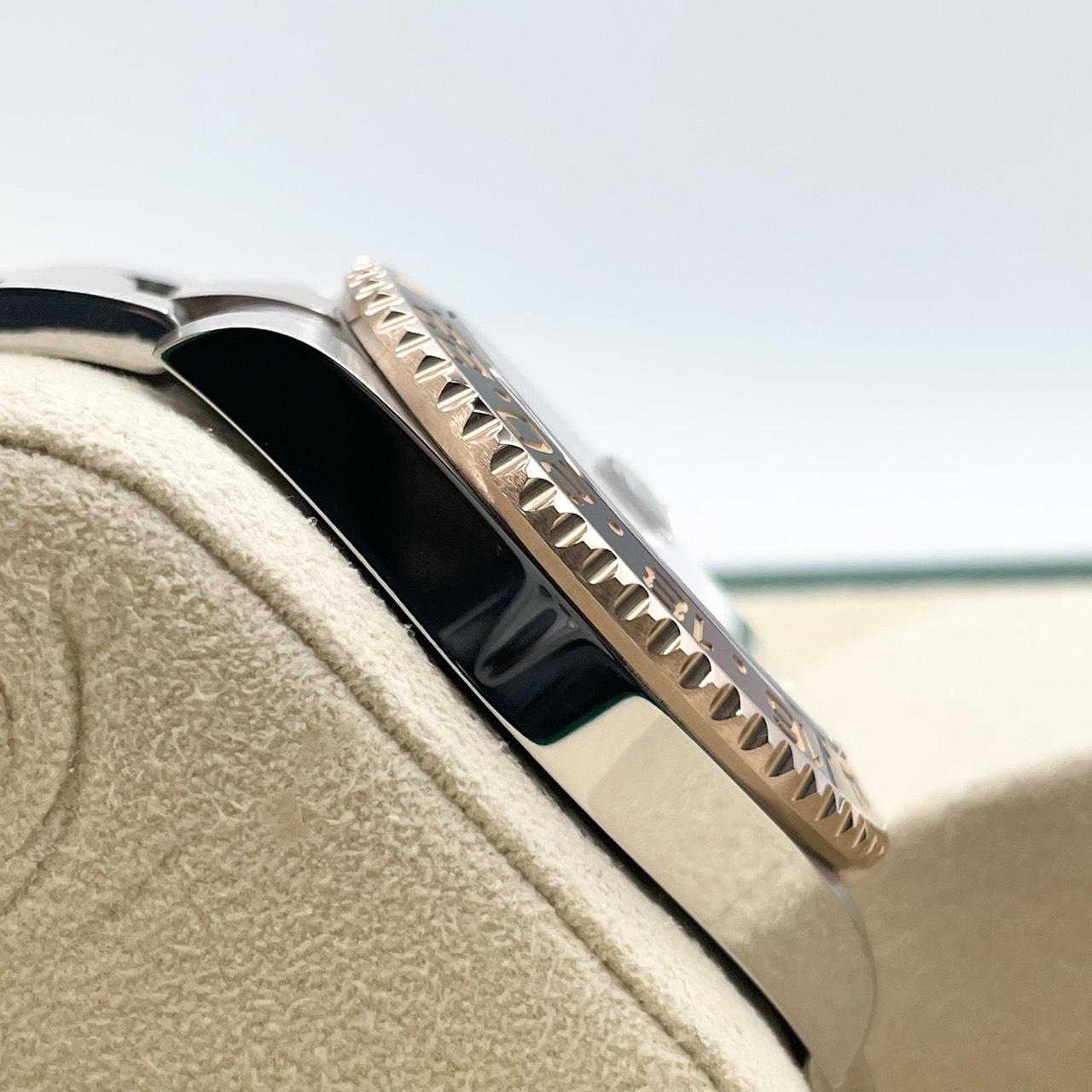 ロレックス GMTマスターII 126711CHNR ブラック 40mm