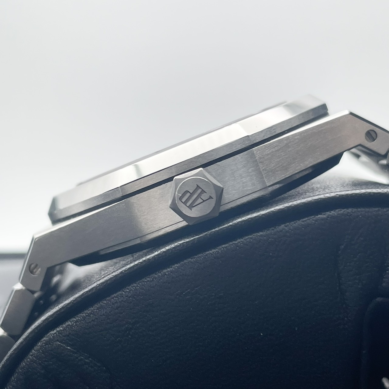 オーデマピゲ ロイヤルオーク 15500ST.OO.1220ST.01 ブルー 41mm