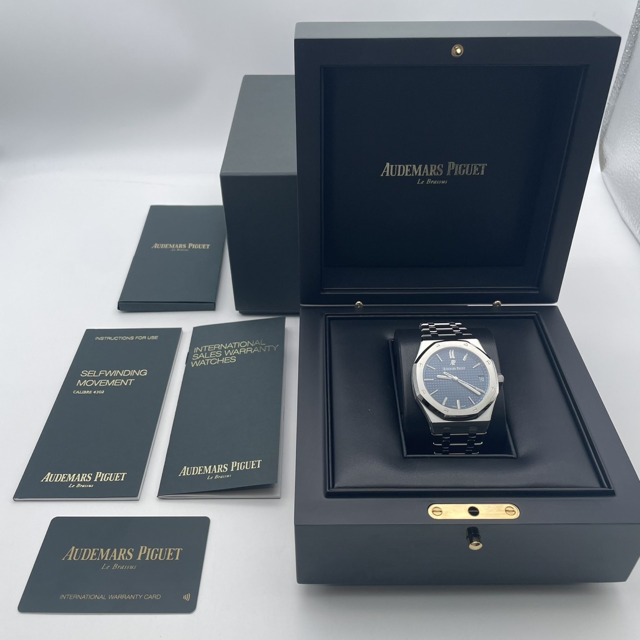 オーデマピゲ ロイヤルオーク 15500ST.OO.1220ST.01 ブルー 41mm