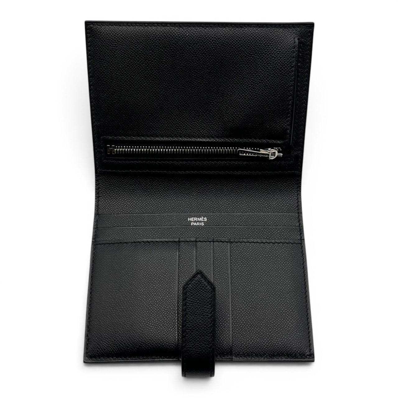 エルメス ベアンコンパクト ソーブラック ヴォーマダム ブラック金具 K
