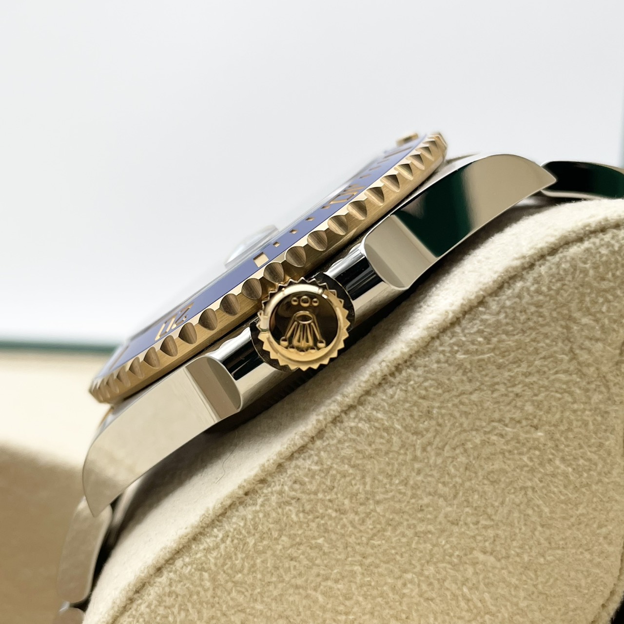 ロレックス サブマリーナーデイト 126613LB ロイヤルブルー 41mm