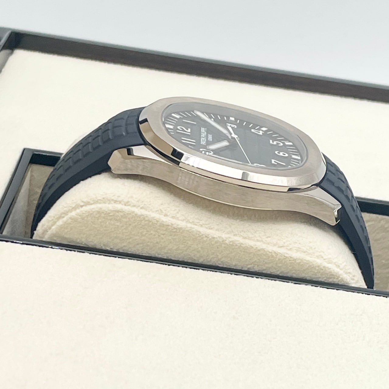 【新バックル！新キャリバー！】パテックフィリップ アクアノート 5168G-001 ブルー 42.2mm