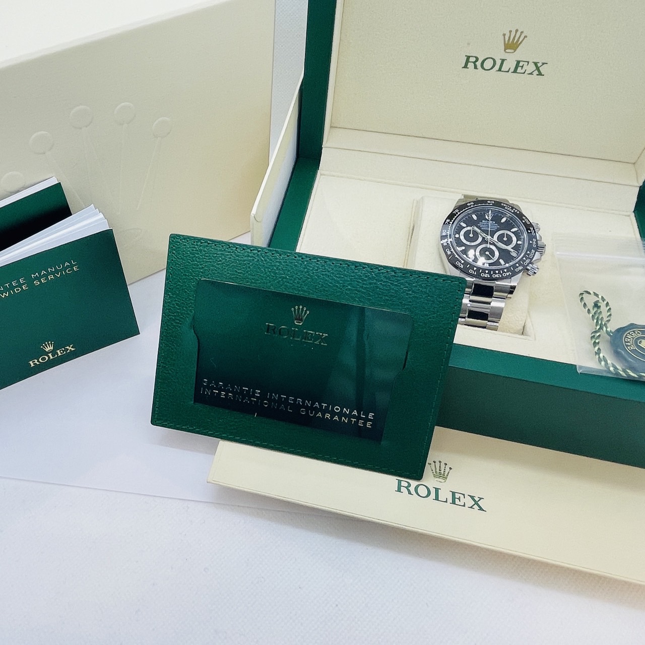 ロレックス デイトナ 116500LN オイスターブレスレット ブラック