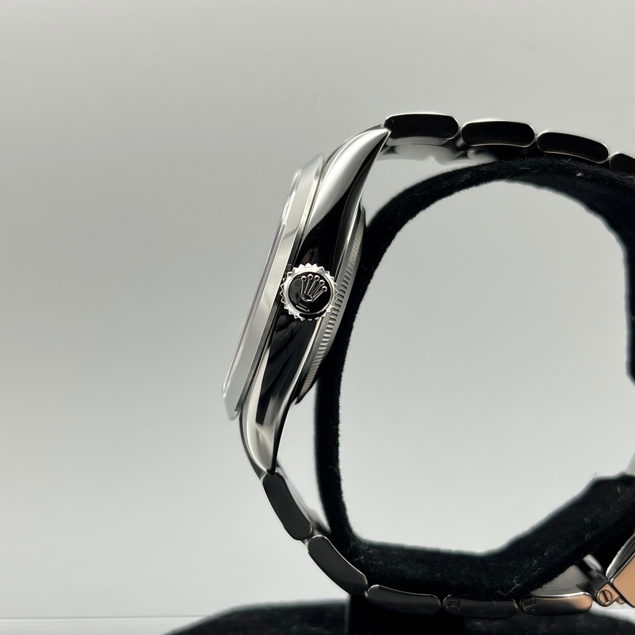 ロレックス エクスプローラー 224270 ブラック 40mm - ブランド品専門