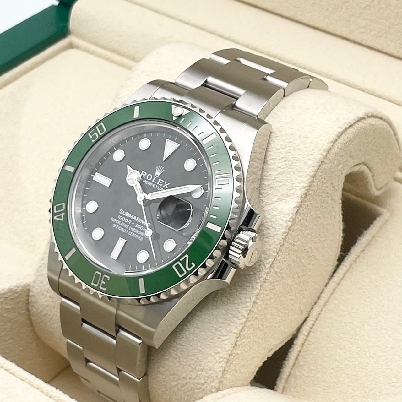 ロレックス サブマリーナ デイト 126610LV ブラック 41mm