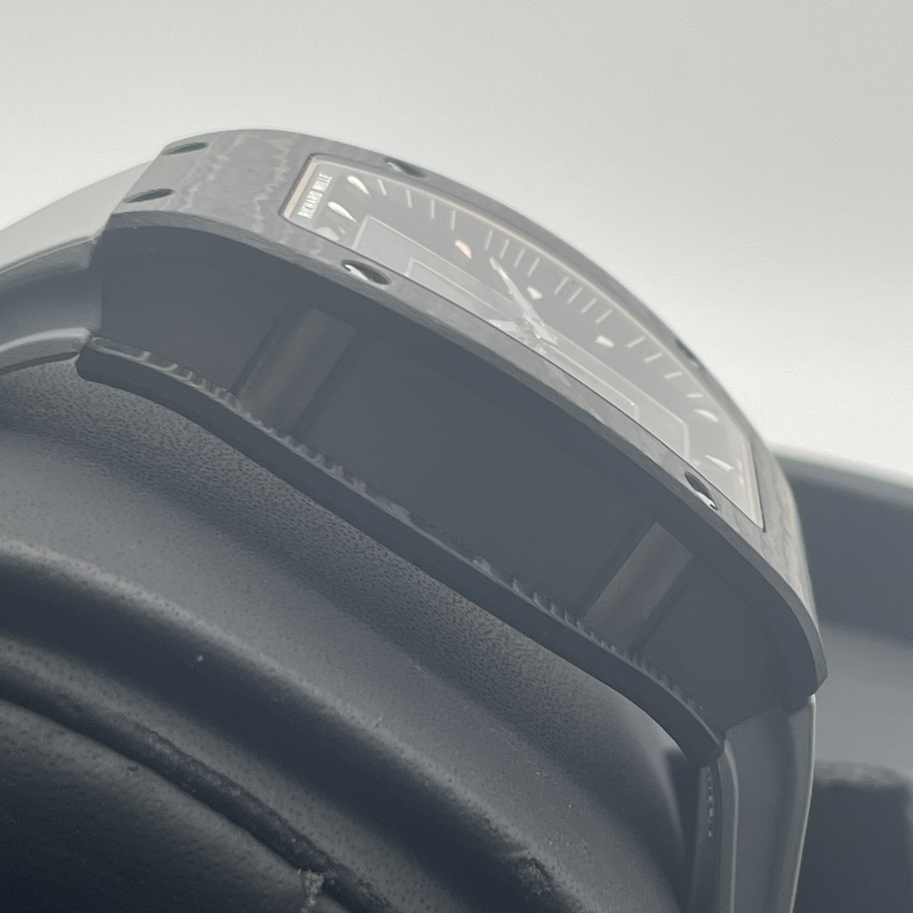 リシャールミル オートマティック RM07-01 スケルトン カーボン 45.66mm×31.40mm