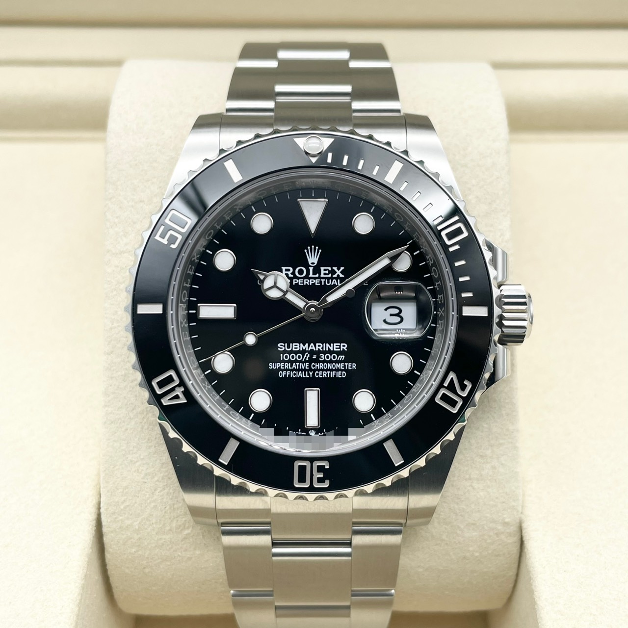 ロレックス サブマリーナーデイト 126610LN ブラック 41mm