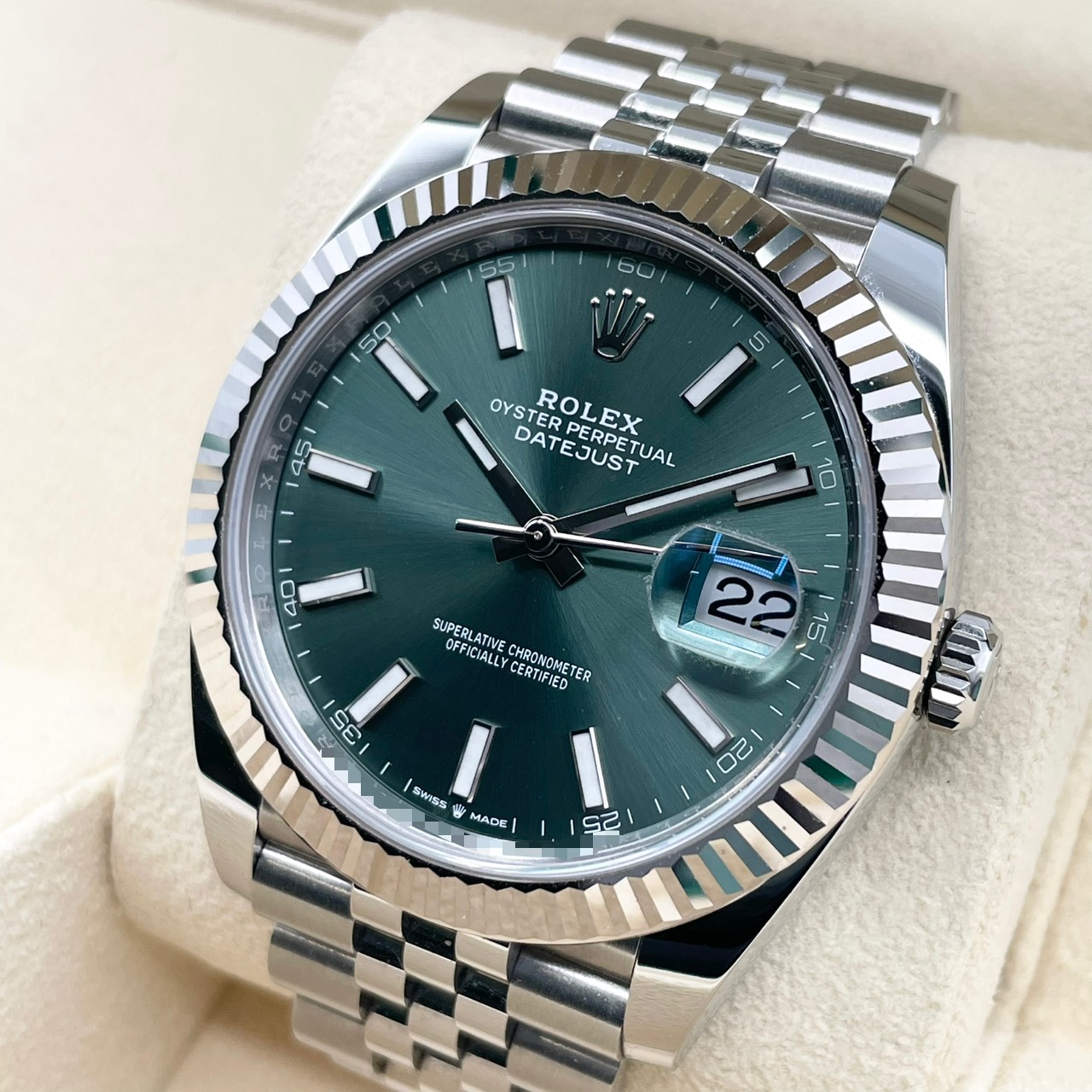 ロレックス デイトジャスト 126334 ミントグリーン ジュビリーブレス 41mm