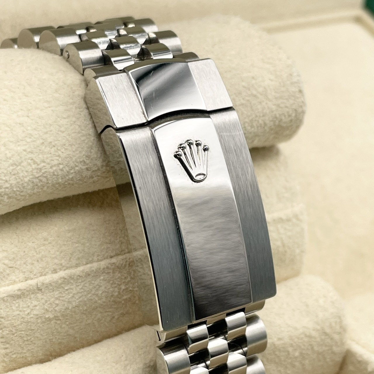 ロレックス デイトジャスト 126334 ミントグリーン ジュビリーブレス 41mm