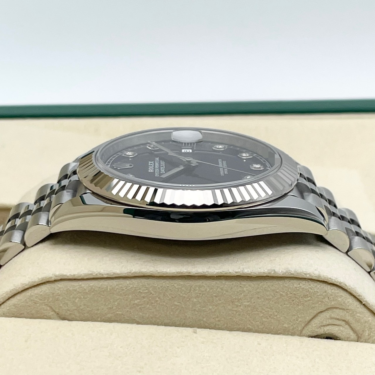 【新箱付属！！】ロレックス デイトジャスト 126334 ブルー10Pダイヤ ジュビリーブレスレット 41mm