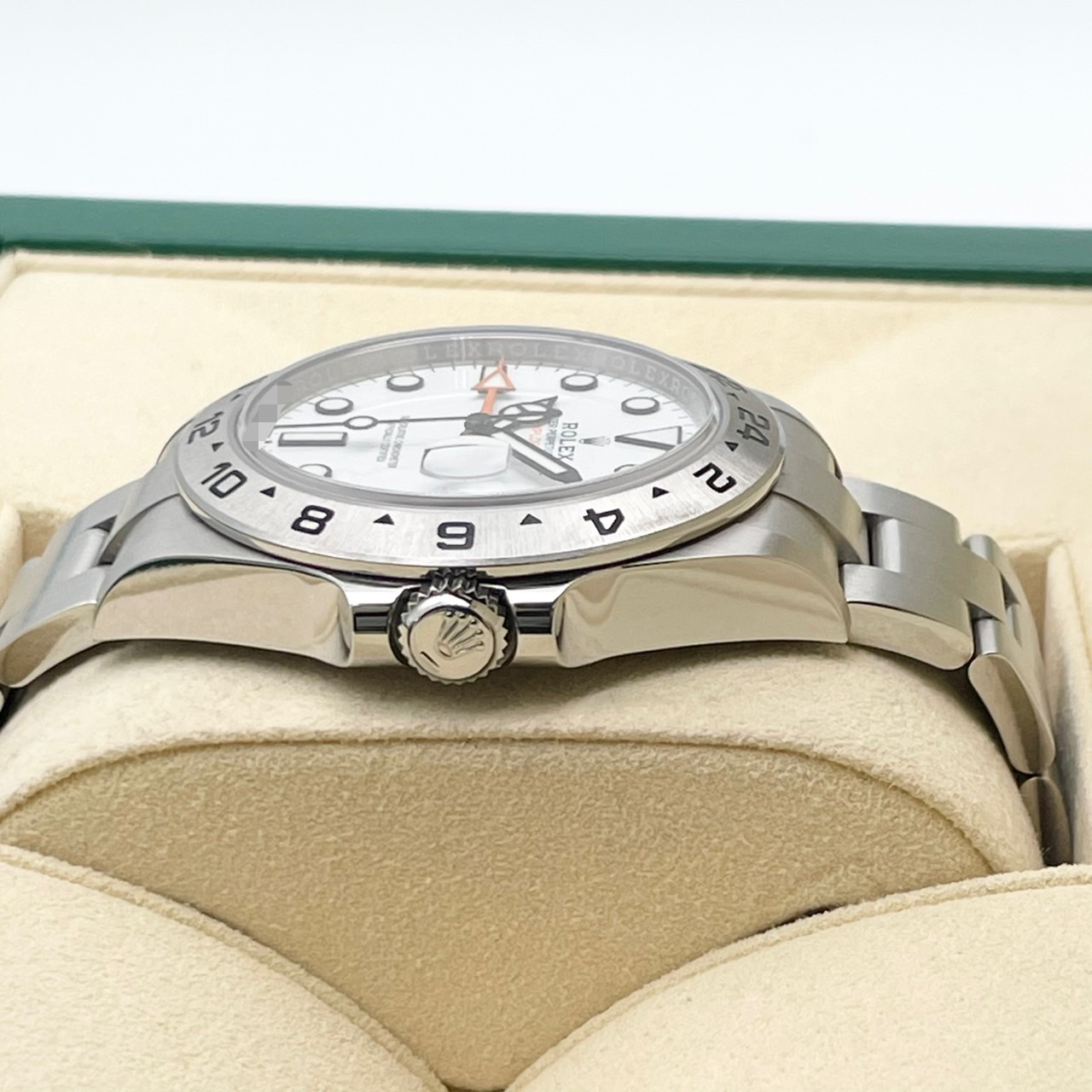 ロレックス エクスプローラーII 226570 ホワイト オイスターブレスレット 42mm