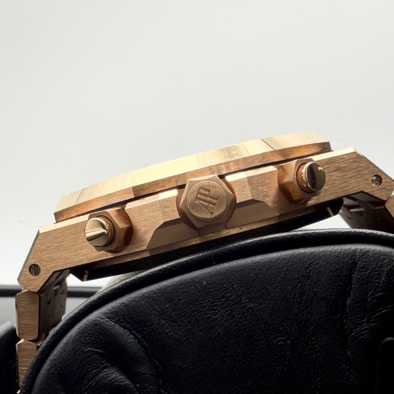 オーデマピゲ ロイヤルオーク 26239OR.GG.1224OR.01 フロステッドゴールド ブルーグランドタペストリー 41mm