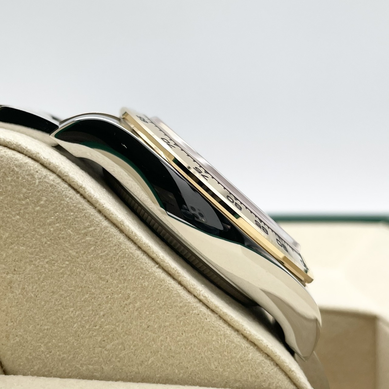 【保証書日付2026年2月！】 ロレックス デイトナ 126503 ホワイト 40mm