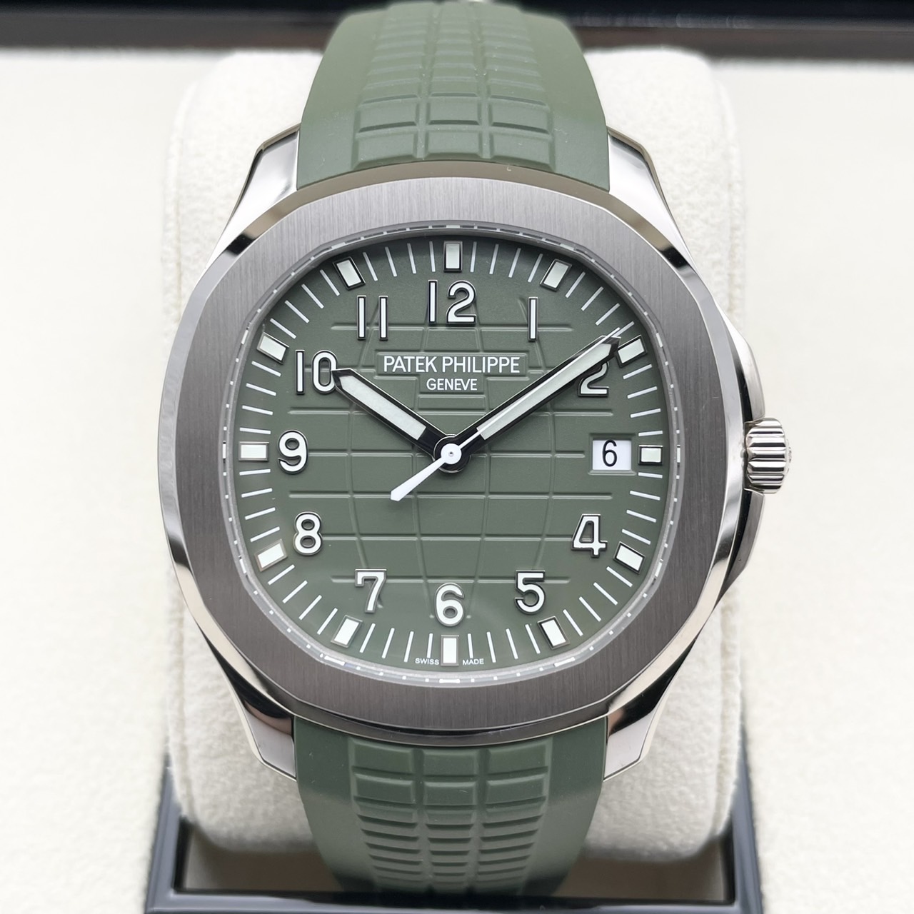 【ラバーカット無し！バックル保護シール付き！】パテックフィリップ アクアノート 5168G-010 カーキ 42.2mm