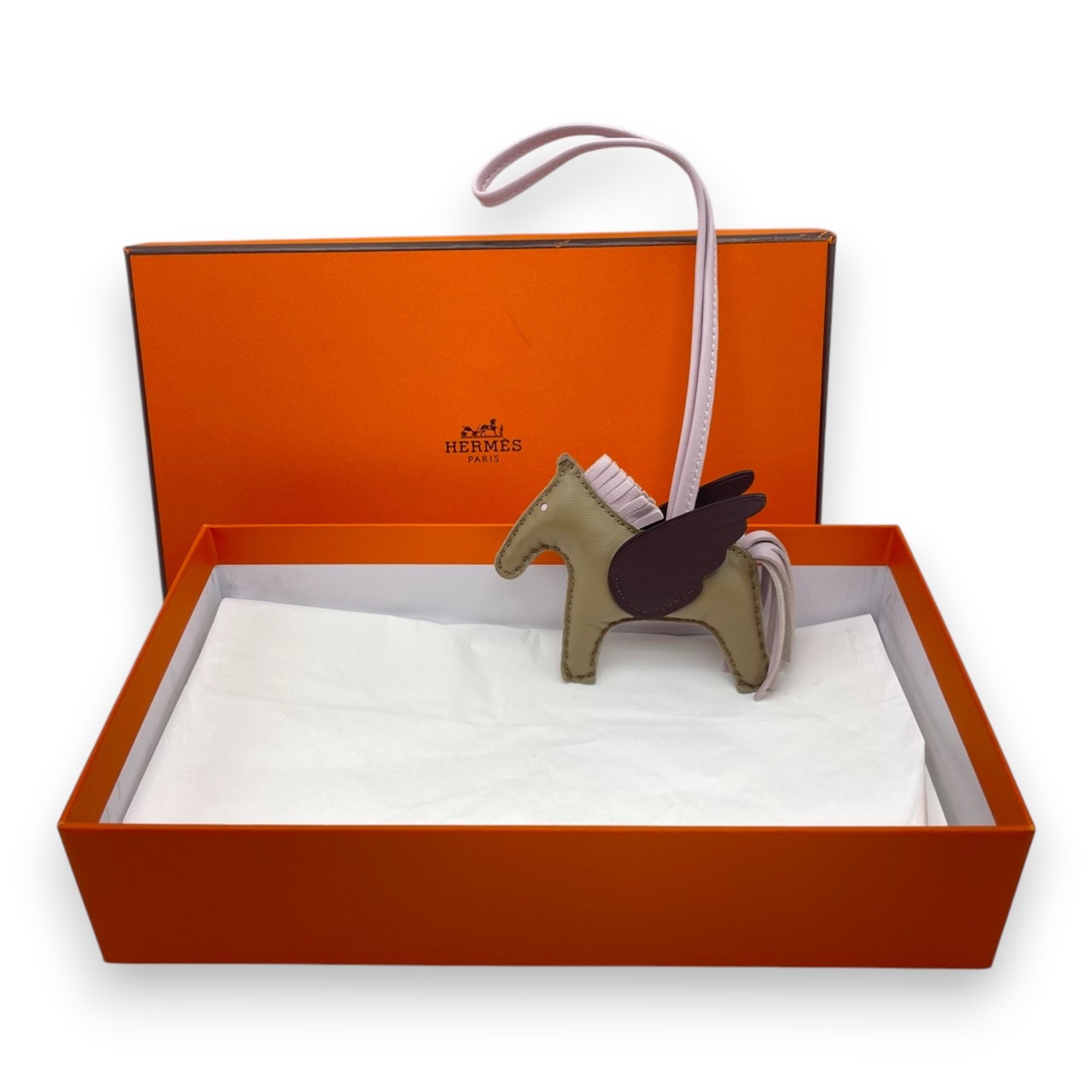 エルメス ペガサスチャーム PM ベージュマルファ/モーブペール B刻印
