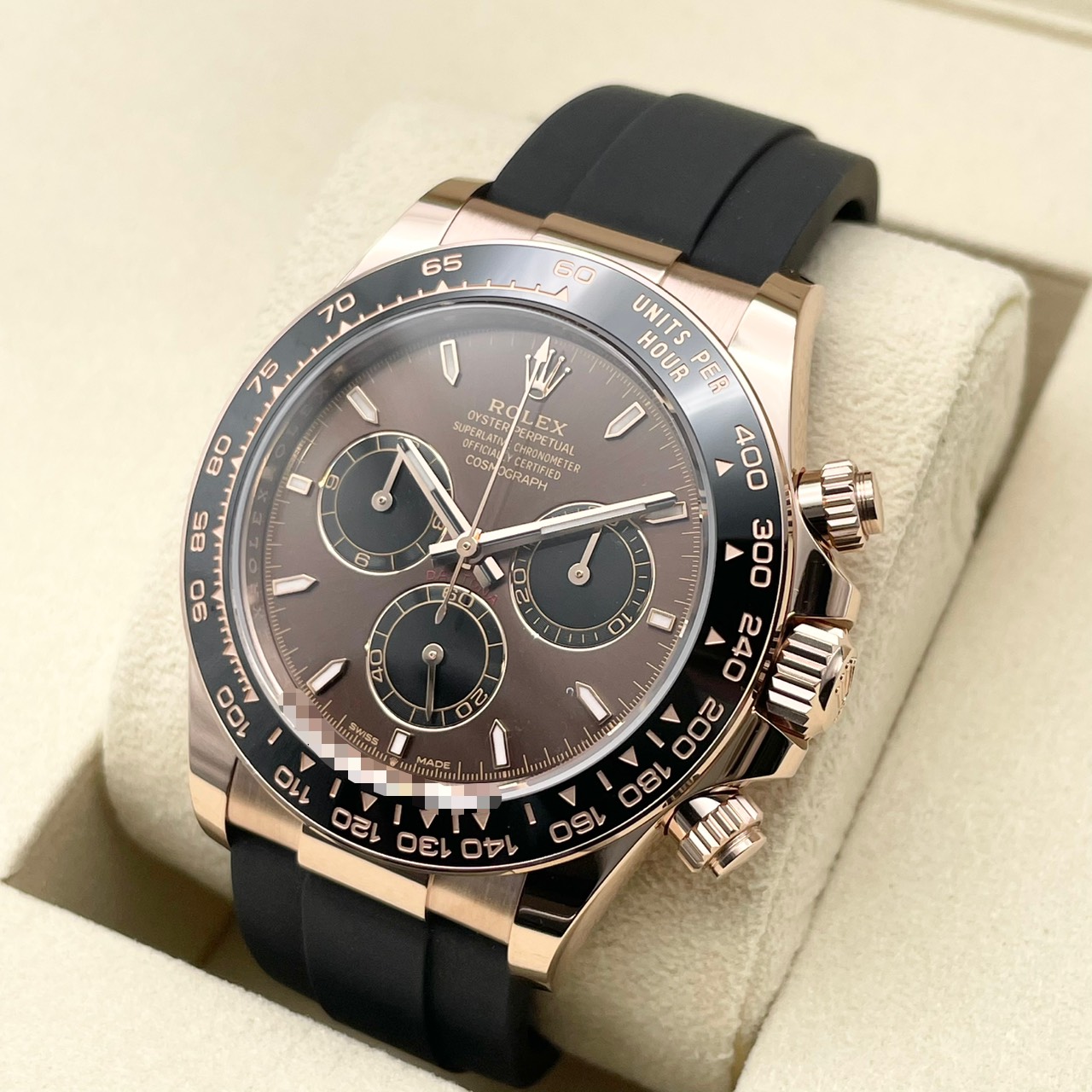 ロレックス デイトナ 126515LN ブライトブラック＆サンダスト 40mm