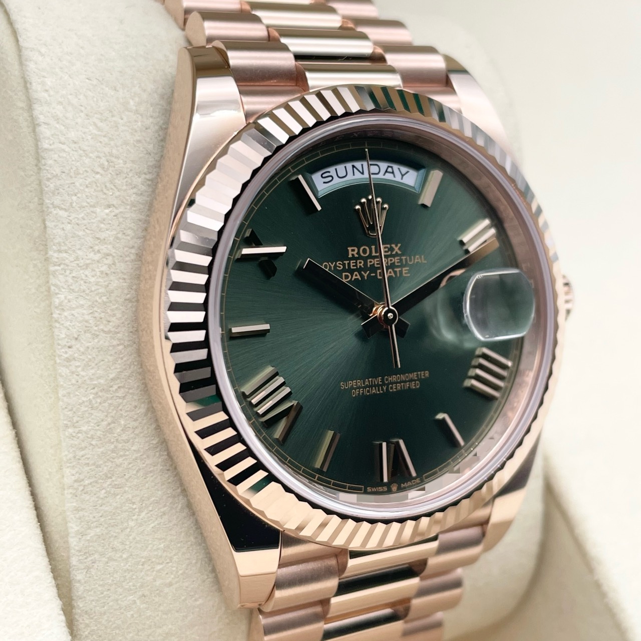 ロレックス デイデイト 228235 オリーブグリーン ローマン エバーローズゴールド 40mm