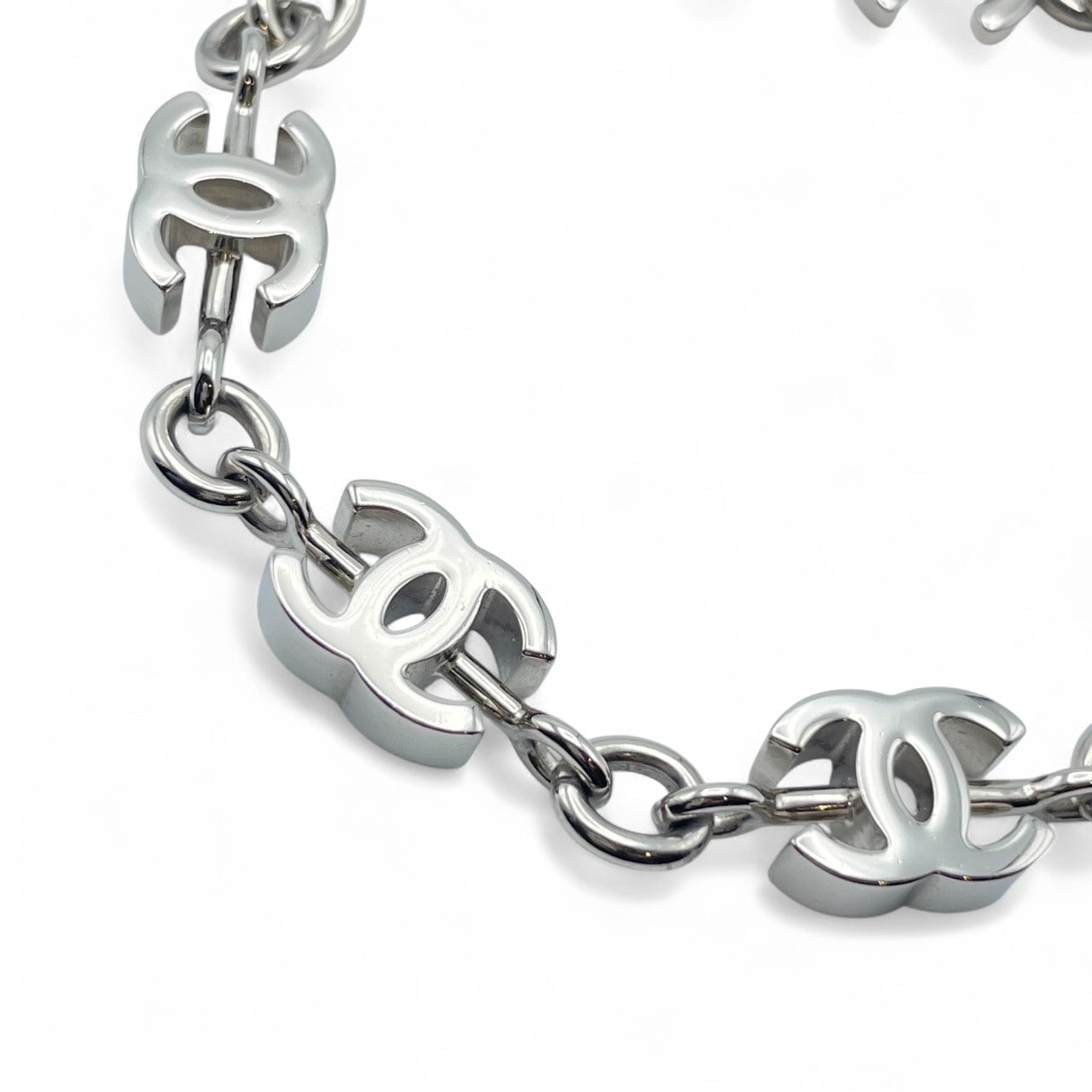 CHANELシャネル　シルバーブレスレット CHANEL（ブレスレット/バングル ・ シルバー/銀色系）のフリマ