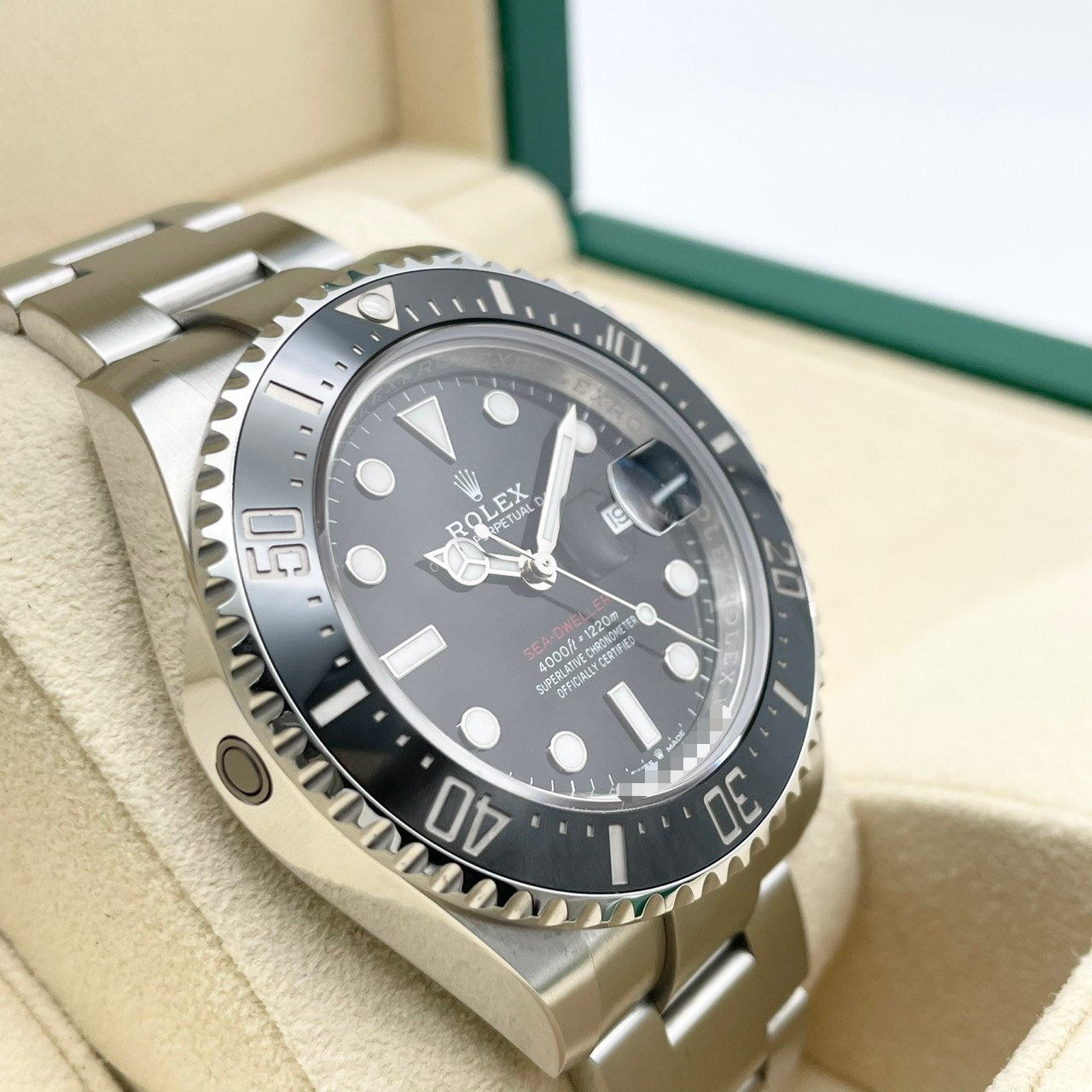 ロレックス シードゥエラー 126600 ブラック  43mm